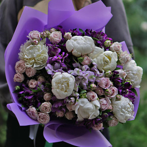 A large bouquet with white peonies